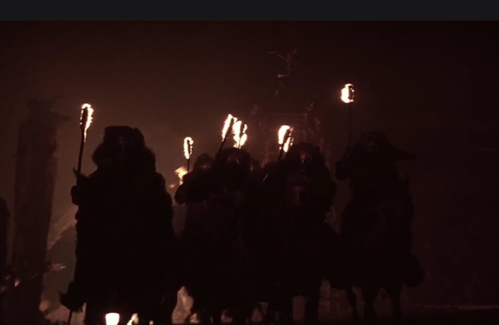 Captura-de-pantalla_9-4-2026_101457_pixlr.com_-1024x666 El fuego y la frontera del mito: cuatro visiones de The 13th Warrior