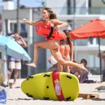 Hassie-Harrison-desnuda-como-el-renacer-de-Baywatch-9-150x150 Dakota Johnson para Calvin Klein: la elegancia desnuda de una nueva iconografía publicitaria