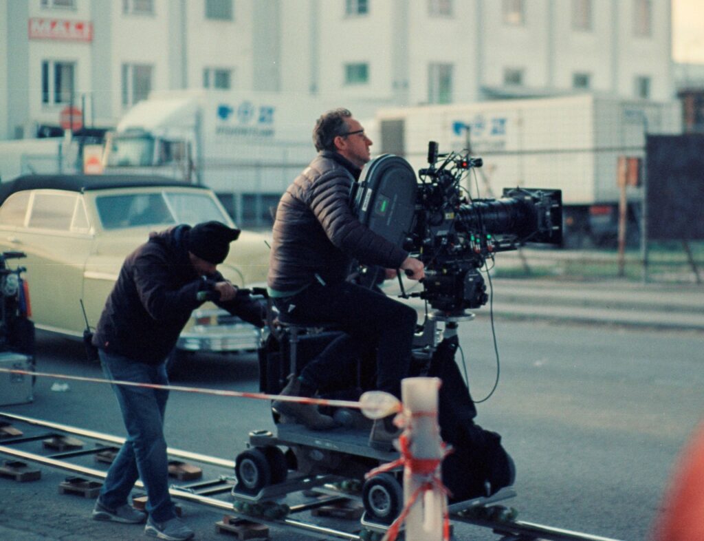 directores-de-fotografia-que-estan-salvando-el-cine-moderno-4-1024x786 Del lienzo al byte: los directores de fotografía que están salvando el cine moderno